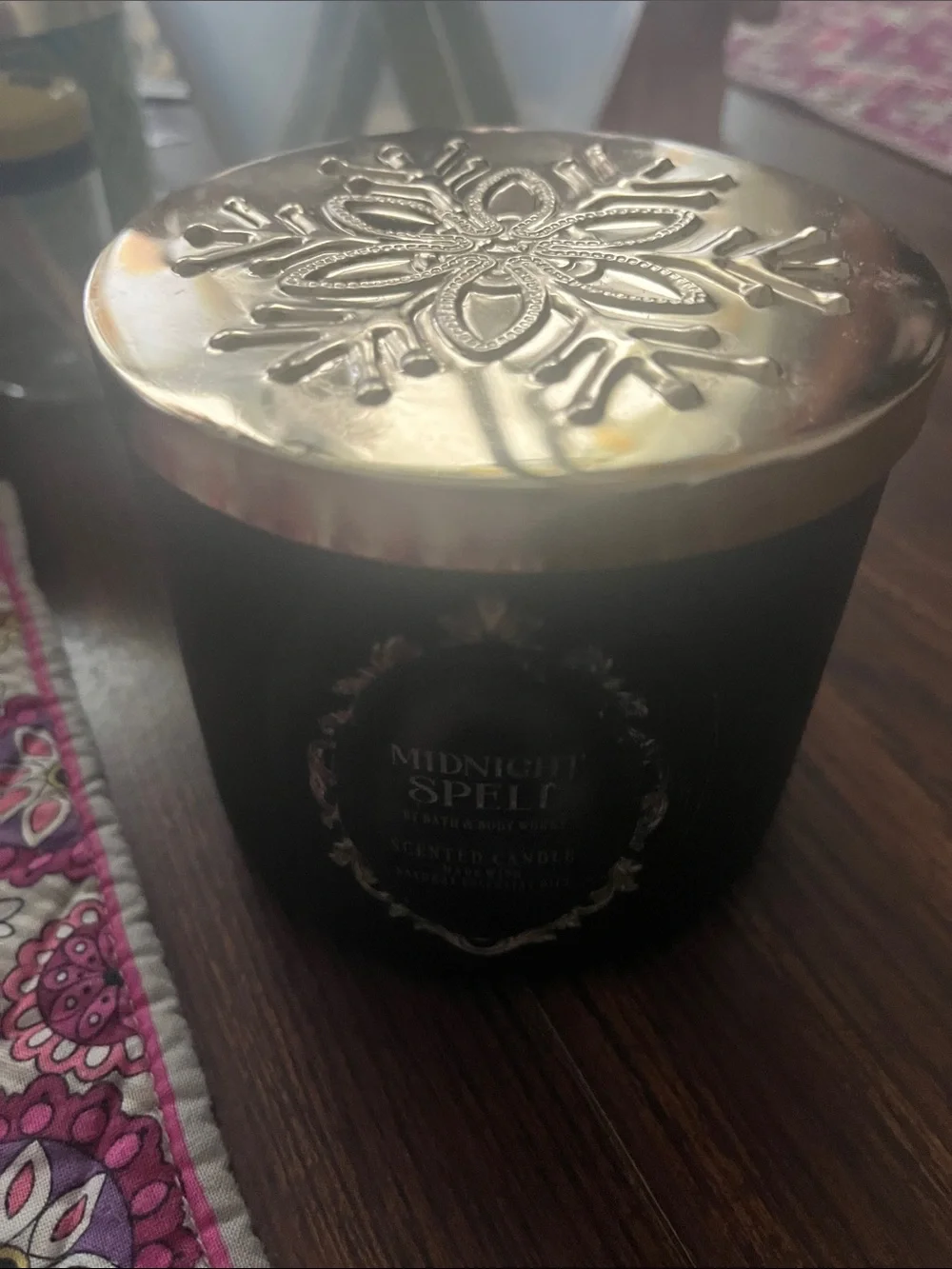 Bath & Body Works Midnight Spell Candle - Black and Gold brand new